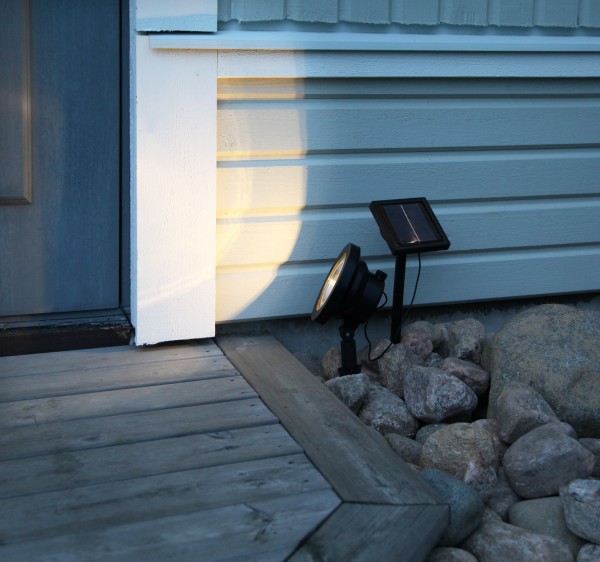 LED-Solar-Spotlight, ca. 22 x15 cm, Farbe: schwarz