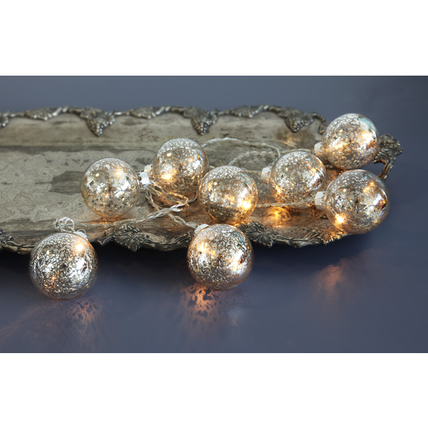 "Argent Balls" Glaskugel-Kette mit 8 LED-Lichtern